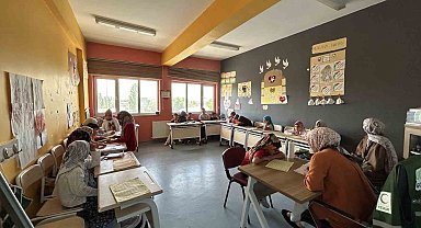 Diyadin Gençlik Merkezi'nde Kur'an kurslarına yoğun ilgi