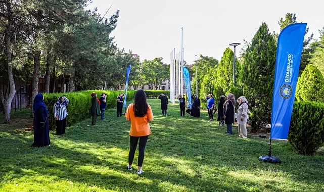 Diyarbakır'da yurttaşlara sabah sporları etkinliği