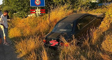 Düğün konvoyundaki kaza ucuz atlatıldı