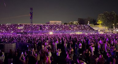 Dünyaca ünlü şarkıcı Justin Timberlake İstanbul'da konser verdi