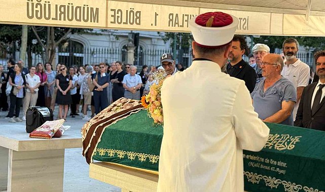 Edebiyatçı-yazar Pınar Kür son yolculuğuna uğurlandı