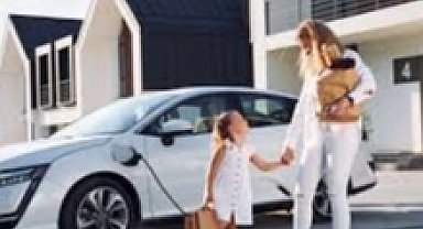 Elektrikli araçlarda sıfırdan ikinci ele geçiş hızlanıyor