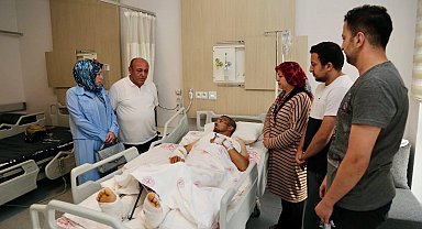Emniyet Müdürü Demir, yaralı polis memurunu ziyaret etti