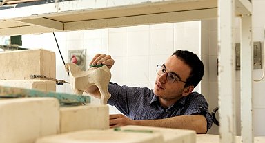 Engelliler Entegre Yüksekokulu saygın ve üretken bireyler yetiştiriyor