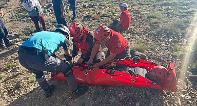 Erciyes'te yaralanan 2 dağcıya ulaşıldı