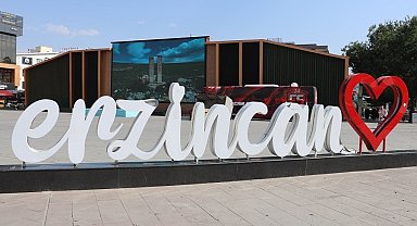 Erzincan'da termometreler 39 dereceyi gördü; sokaklar boş kaldı