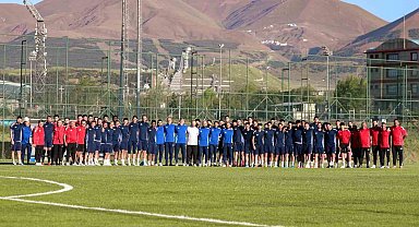 Erzurumspor top başı yaptı