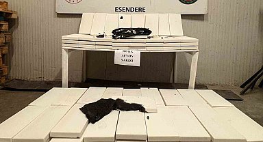 Esendere Gümrük Kapısı'nda 300 kilogram afyon sakızı ele geçirildi