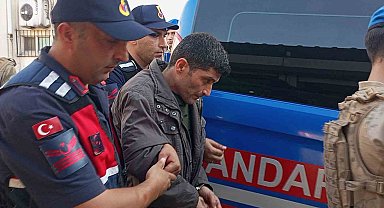 Eşini bıçaklayarak öldüren adam tutuklandı