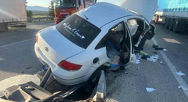 Evlilik iznine çıkan üsteğmen ve eşini trafik kazası ayırdı