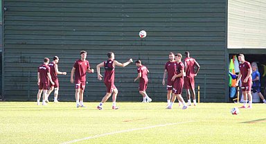 Fatih Tekke: "Gidecek ve kalacakları performansları belirleyecek"