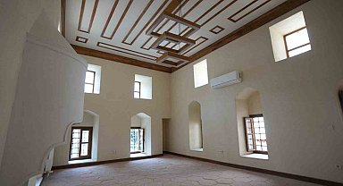 Fatih'te Asırlık Mektep yeniden hayat buldu