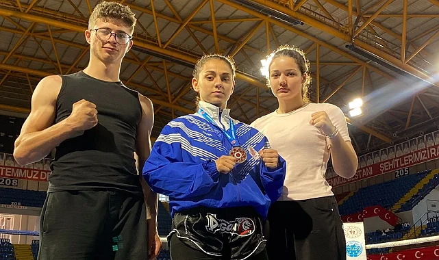 Fatmagül Yağcı'dan Türkiye ikinciliği: Pazaryerispor Kick Boks'ta tarih yazdı