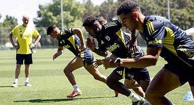 Fenerbahçe'de futbolcular laktat ve kuvvet testlerinden geçti