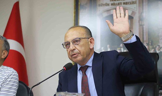Ferdi Zeyrek'in ismi Turgutlu'da yaşayacak