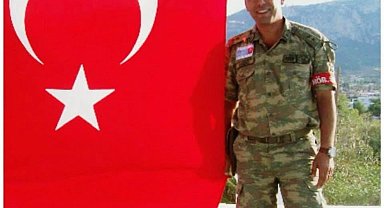 Futbol oynarken kalp krizi geçiren emekli yüzbaşı hayatını kaybetti