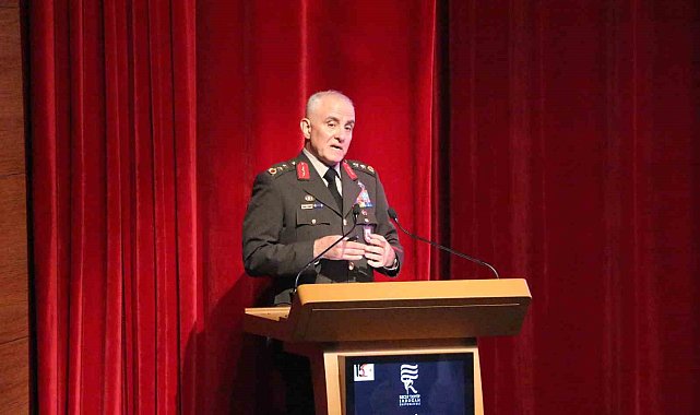 Gazi Tümgeneral Davut Ala: "15 Temmuz ile tarihi yazan değil tarihi yapan millet olduğumuzu dosta düşmana bir kez daha kanıtladık"