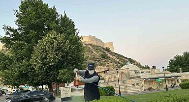 Gaziantep Büyükşehir'den kene ve diğer zararlılara karşı tedbir amaçlı ilaçlama