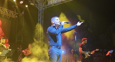 Gediz'de Bilal Sonses coşkusu