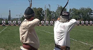 Geleneksel Türk Okçuluğu kemankeşleri Bursa'da hedefe kitlendi