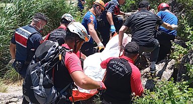 Genç adam Ballıkayalar'da ölü bulundu