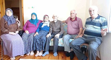 Giresunlu 101 yaşındaki Ali Dede: "Menderes'ten sonra ülkede bolluk dönemi Erdoğan zamanında yaşanıyor"