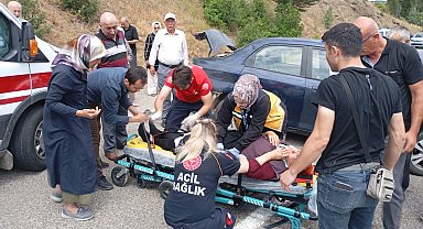 Gümüşhane'de kontrolden çıkan otomobil metrelerce sürüklendi: 4 yaralı