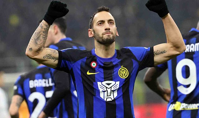 Hakan Çalhanoğlu: "Gelecek ne getirir göreceğiz"