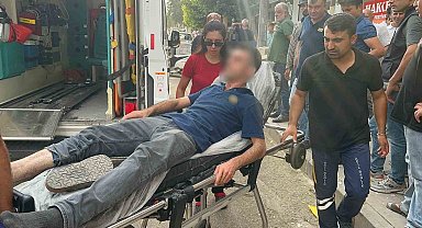 Hırsızlık şüphelilerinin yakınları market görevlilerini darp edip kaçtı: 3 yaralı