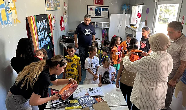 Hollanda'da yaşayan Türkler depremi unutmadı... Altın Lale Vakfı'ndan deprem bölgesine 19. ziyaret