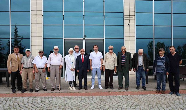 Huzurevi sakinleri farklı bir gün yaşadı