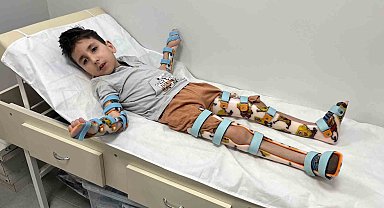 İHA'nın haberinden sonra yardımlar devam eden çocuğa KAFO cihazı alındı