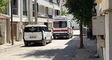 İkinci kattan düşen küçük çocuk hastaneye kaldırıldı