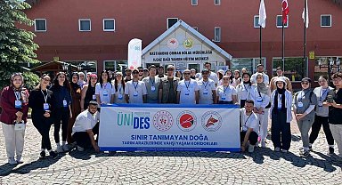 Ilgaz Dağı'nda üniversite öğrencilerine yaban hayatı anlatıldı