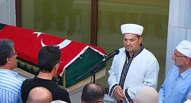 İmam babanın en acı görevi
