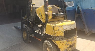 İnegöl'de forkliftle çarpışan motosikletli ağır yaralandı