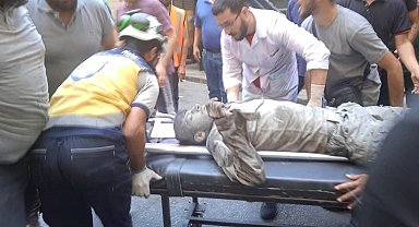 İsrail'in Şam'a düzenlediği saldırıda yaralılara müdahale anları ortaya çıktı