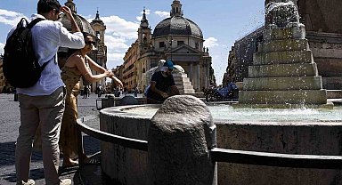 İtalya'da sel ve aşırı sıcaklarda 2 kişi hayatını kaybetti