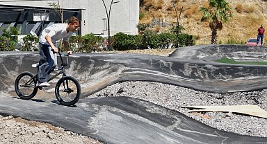 İzmir Bornova'da pedallar geleceğe dönecek