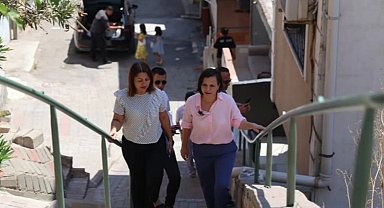 İzmir Karabağlar'da sorunlara muhtarlarla yerinde çözüm