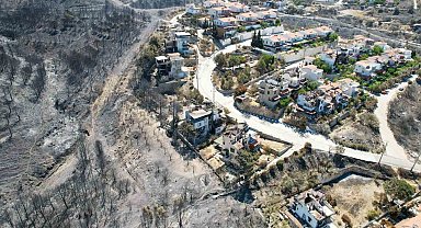 İzmir'in gözde yazlık merkezi hayalet kasabaya döndü