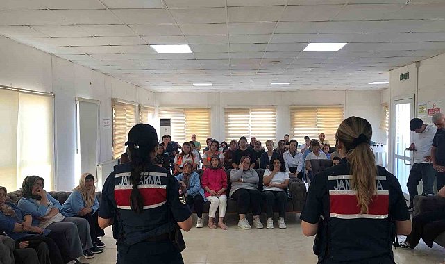 Jandarmadan kadınlara KADES eğitimi