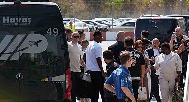 Jhon Duran, İstanbul'a geldi