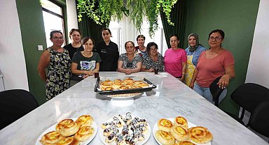 Kadın Yaşam Merkezleri'nde pasta yapım kursu