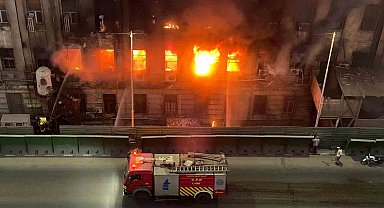 Kahire'de telekomünikasyon şirketi binasında yangın: 4 ölü, 22 yaralı