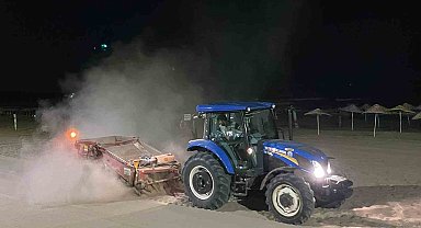 Kandıra sahillerinde 992 ton çöp toplandı