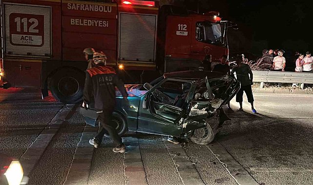Karabük'te iki otomobil çarpıştı: 1 ölü, 1 yaralı