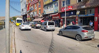 Karabük'te tornavidalı saldırı girişimi kamerada