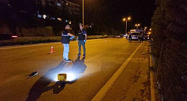 Karabük'te yolun karşısına geçerken otomobilin çarptığı genç hayatını kaybetti