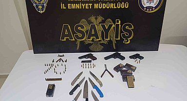 Karaman'da 9 ruhsatsız silah ele geçirilirken, 10 kişi tutuklandı